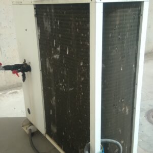 Bomba calor aire-aigua reversible CARRIER AQUASNAP d'ocasió a cabauoportunitats.com Balaguer - Lleida - Catalunya
