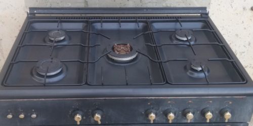 Fogones NEW POL 5 hornillos + horno grande NEW POL d'ocasió a cabauoportunitats.com