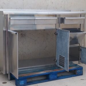 Mueble cafetero 150cm de ocasión en cabauoportunitats.com