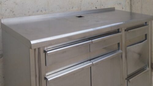 Mueble cafetero 150cm de ocasión en cabauoportunitats.com
