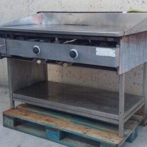 Plancha de acero inoxidable de ocasión para hostelería en cabauoportunitats.com