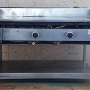 Plancha de acero inoxidable de ocasión para hostelería en cabauoportunitats.com