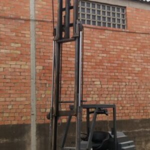 Carretilla elevadora AUSA C-22 de ocasiรณn en cabauoportunitats.com