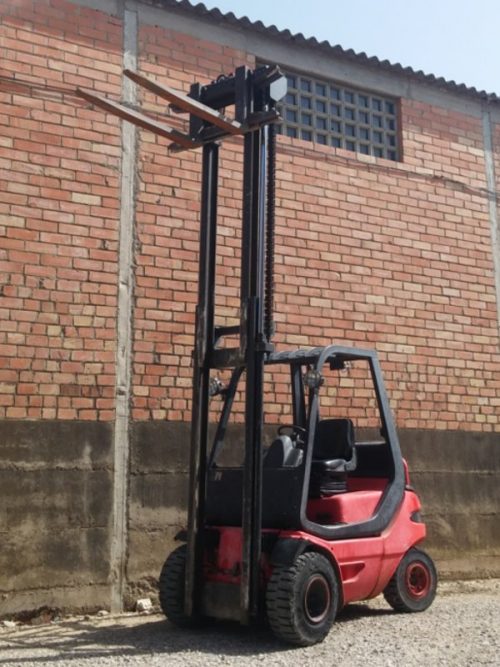 Carretilla elevadora LINDE H25D d'ocasió a cabauoportunitats.com