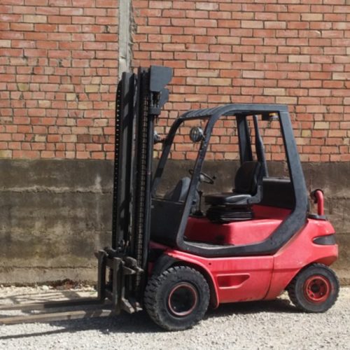 Carretilla elevadora LINDE H25D d'ocasió a cabauoportunitats.com