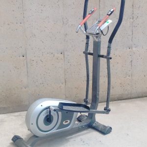 Elíptica BODY SCULPTURE E-Strider BE6720G de ocasión en cabauoportunitats.com