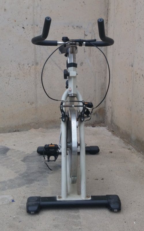 Bicicleta BH FITNESS JETBIKE de ocasión en cabauoportunitats.com