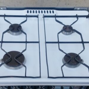 Cuina de gas butà d'ocasió 4 fogons + forn a cabauoportunitats.com Balaguer - Lleida - Catalunya