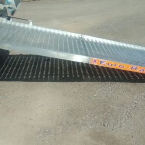 Rampa plegable ambulancia EURO-RAMPE de ocasión en  cabauoportunitats.com