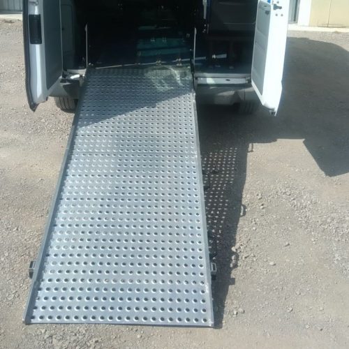 Rampa plegable ambulancia EURO-RAMPE de ocasión en  cabauoportunitats.com