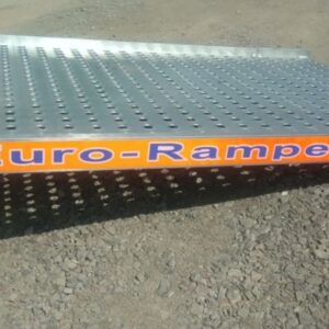 Rampa plegable ambulancia EURO-RAMPE de ocasión en  cabauoportunitats.com