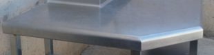 Mesa de trabajo de acero inoxidable 200cm de ocasión en cabauoportunitats.com