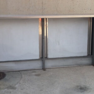 Barra d'inox amb mirall 231cm d'ocasió a cabauoportunitats.com Balaguer - Lleida - Catalunya