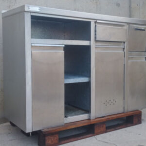 Mueble de acero inoxidable para cafetera 150cm de ocasión en cabauoportunitats.com
