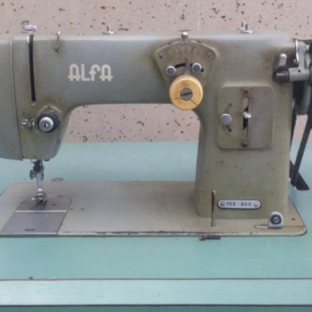 Màquina de cosir ALFA 105-500 d'ocasió a cabauoportunitats.com Balaguer - Lleida - Catalunya