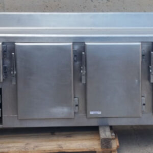 Nevera sotamostrador amb taula de treball 200cm d'ocasió a cabauoportunitats.com Balaguer - Lleida - Catalunya