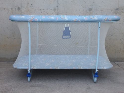 Parc infantil 114x70x70cm d'ocasió a cabauoportunitats.com Balaguer - Lleida - Catalunya