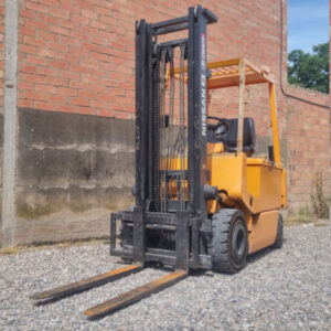 Carretilla elevadora NISSAN de ocasión en cabauoportunitats.com