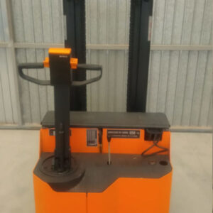 Apilador elèctric STILL EGV 1250 d'ocasió a cabauoportunitats.com Balaguer - Lleida - Catalunya