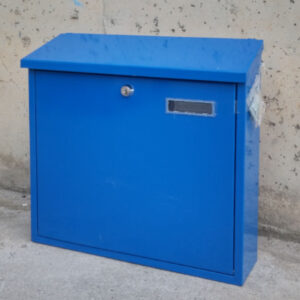 Bústia blava 37x10x37cm d'ocasió a cabauoportunitats.com Balaguer - Lleida - Catalunya