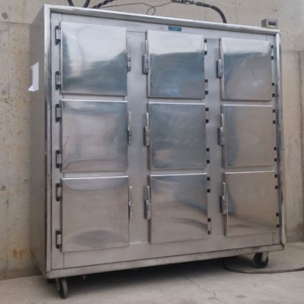Cámara frigorífica 9 puertas hostelería de ocasión en cabauoportunitats.com