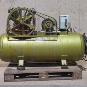 Compresor aire 300 litros 5CV de ocasión en cabauoportunitats.com