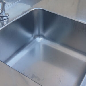 Fregadero con patas 205cm de ocasión en cabauoportunitats.com