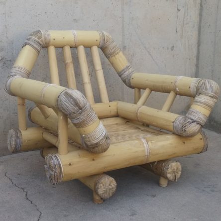 Sofá, sillones y mesa terraza bambú de ocasión en cabauoportunitats.com