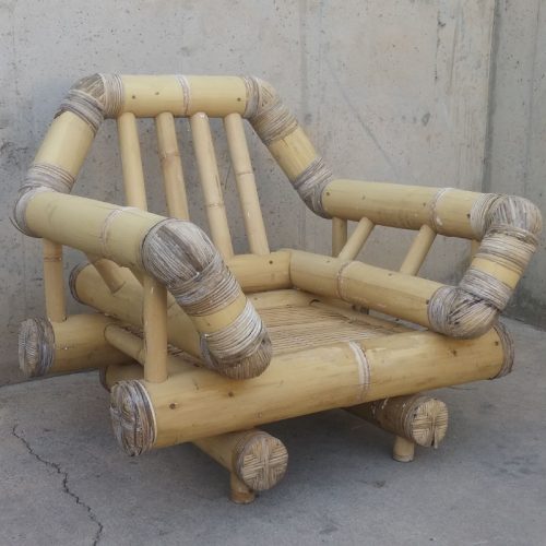 Sofá, sillones y mesa terraza bambú de ocasión en cabauoportunitats.com