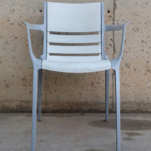 Taula + cadires terrassa color blanc d'ocasió a cabauoportunitats.com Balaguer - Lleida - Catalunya