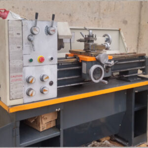 Torno de bancada QUANTUM D33 x 930 2CV de ocasión en cabauoportunitats.com