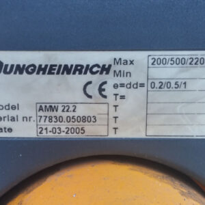 Transpaleta JUNGHEINRICH de ocasión con báscula en cabauoportunitats.com