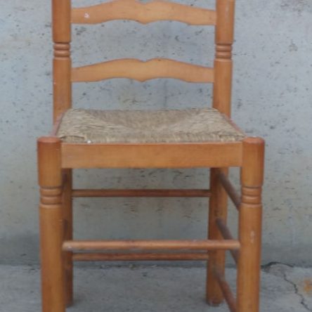 Silla torneada asiento enea de ocasión en cabauoportunitats.com