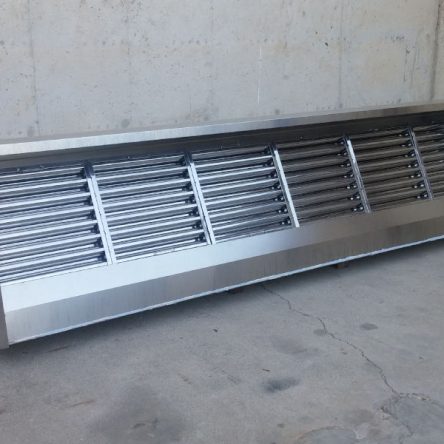 Campana extractora 300cm con motor S&P de ocasión en cabauoportunitats.com