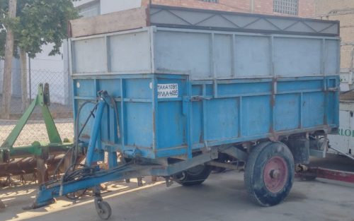 Remolque 3000kg de segunda mano con volquete en cabauoportunitats.com