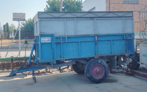 Remolque 3000kg de segunda mano con volquete en cabauoportunitats.com