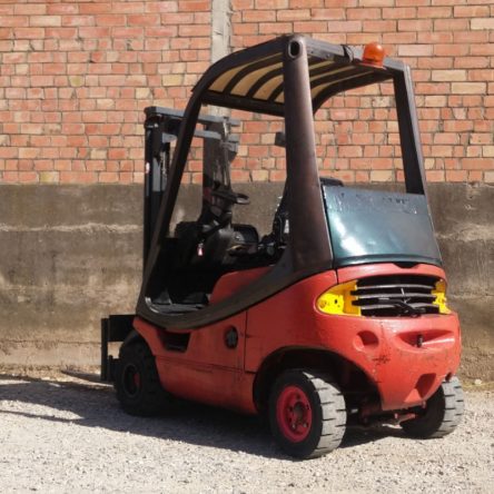 Carretilla elevadora LINDE H16 420cm de ocasión en cabauoportuntiats.com