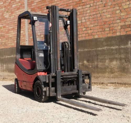 Carretilla elevadora LINDE H16 420cm de ocasión en cabauoportuntiats.com