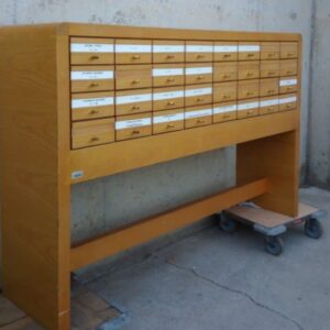 Calaixera de fusta de pi 40 calaixos d'ocasió a cabauoportunitats.com Balaguer - Lleida - Catalunya