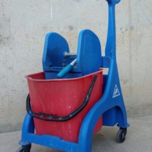 Carro neteja professional d'ocasió a cabauoportunitats.com Balaguer - Lleida - Catalunya