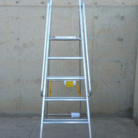 Escala alumini 6 graons 155cm d'ocasió a cabauoportunitats.com Balaguer - Lleida - Catalunya