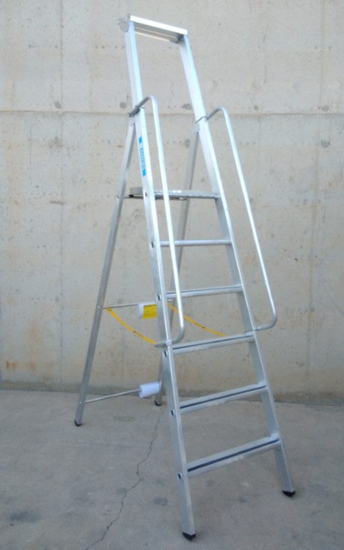 Escala alumini 6 graons 155cm d'ocasió a cabauoportunitats.com Balaguer - Lleida - Catalunya