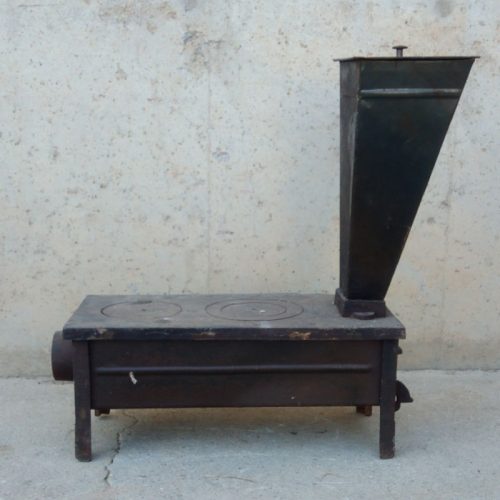 Estufa antigua con hornillo de ocasión en cabauoportunitats.com