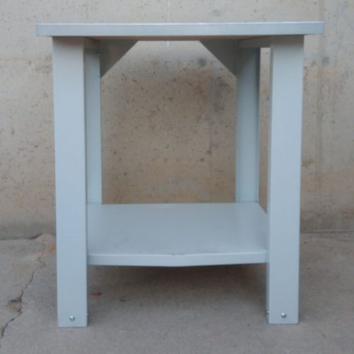 Banc de treball amb xapa d'inox 71x71cm d'ocasió a cabauoportunitats.com Balaguer - Lleida - Catalunya