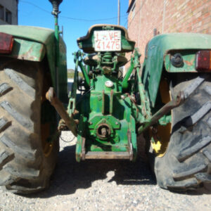 Tractor JOHN DEERE 1030 de ocasión en cabauoportunitats.com