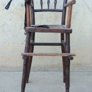 Trona infantil antiga d'oportunitat a cabauoportunitats.com Balaguer - Lleida - Catalunya