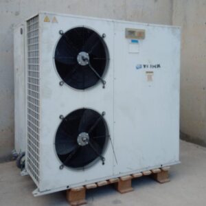 Enfriadora de agua CLIMA ROCA YORK 17,2kW  de ocasión en cabauoportunitats.com