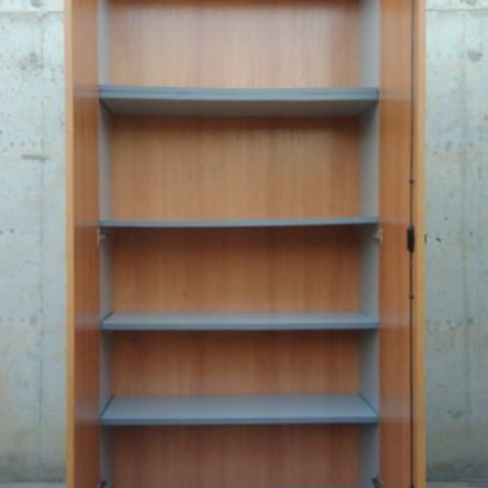 Armario oficina color madera 198cm de ocasión en cabauoportunitats.com