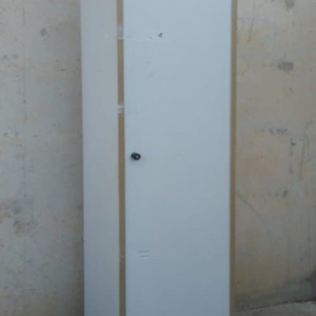 Armario taquilla madera 202cm de ocasión en cabauoportunitats.com