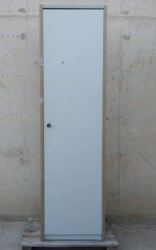 Armario taquilla madera 202cm de ocasión en cabauoportunitats.com